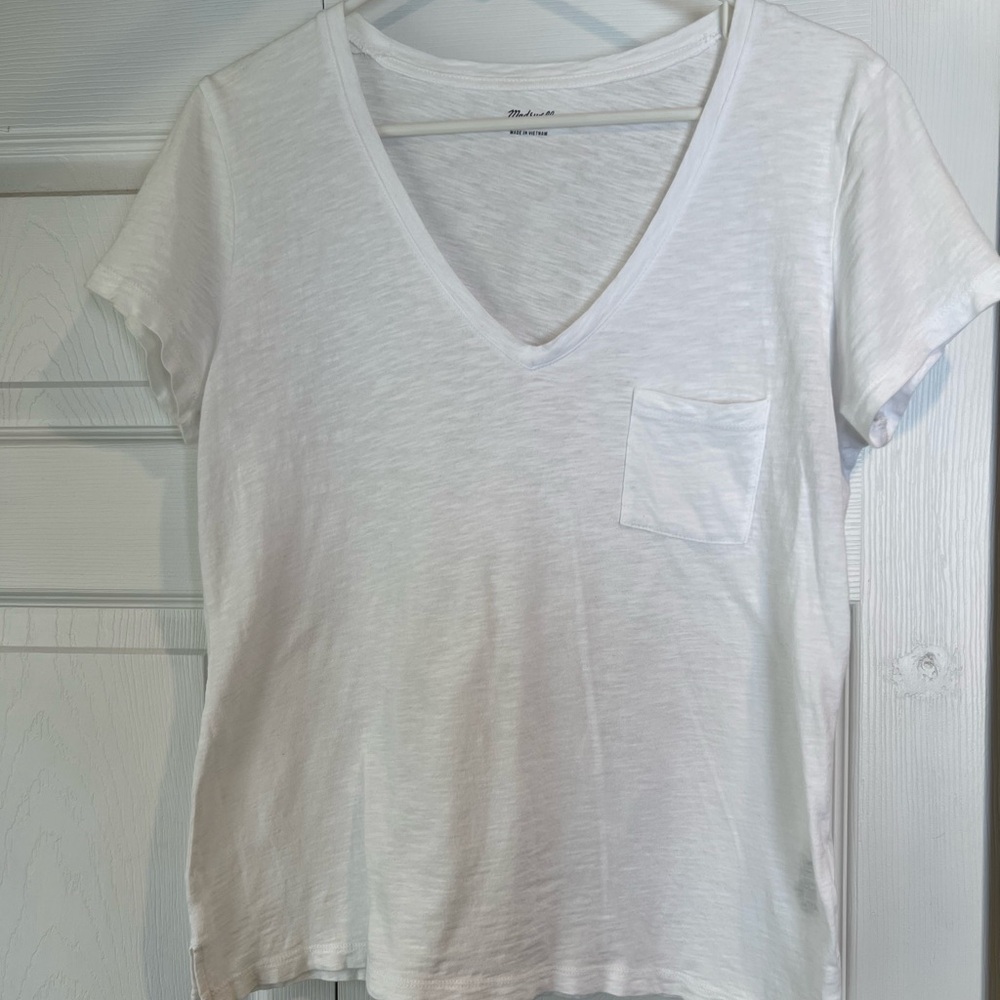 Madewell White Short Sleeve V-Neck Tee